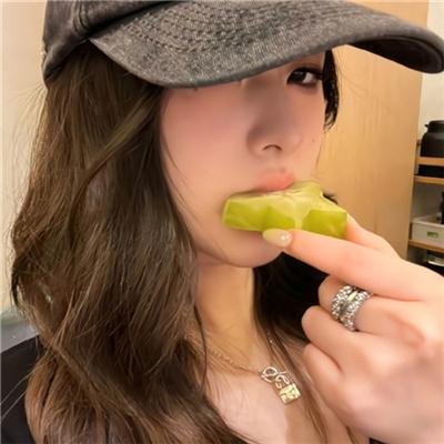 罗西与莫妮卡之骊靬情